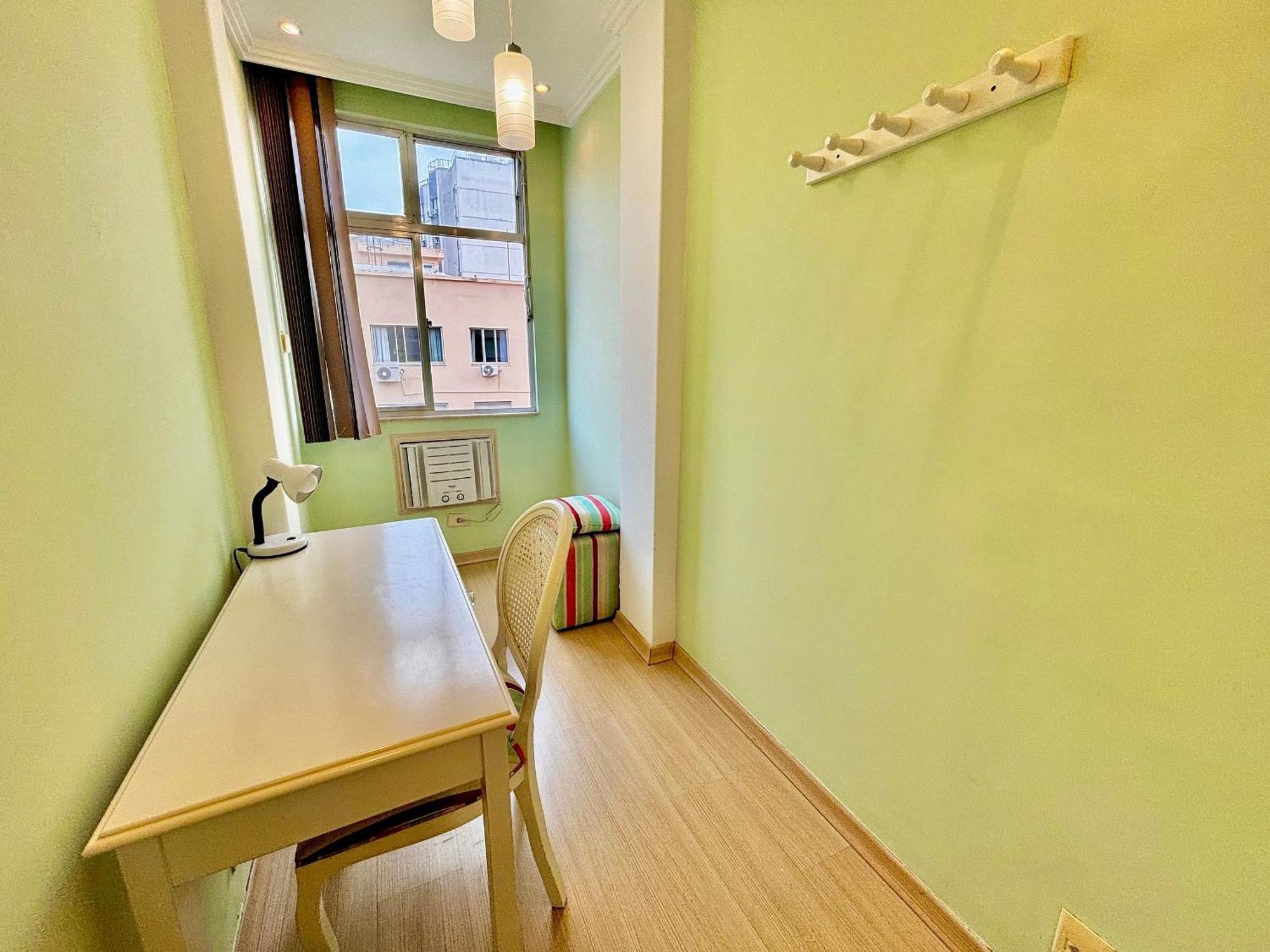 Apartamento Ape Com Vista Lateral Mar A 400m Da De Copacabana Rio de Janeiro